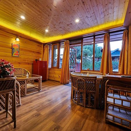 The Chalets Naldehra シムラー エクステリア 写真