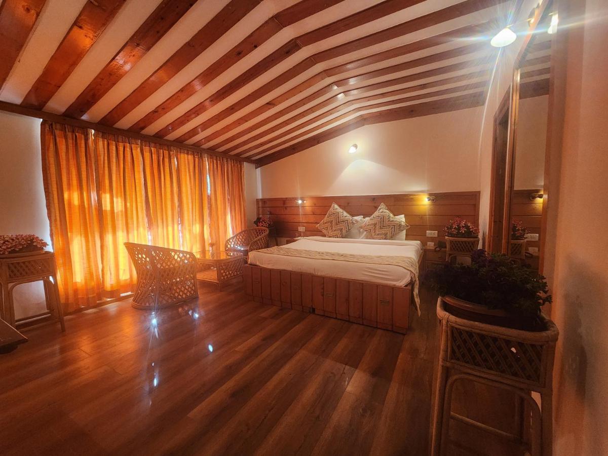 The Chalets Naldehra シムラー エクステリア 写真