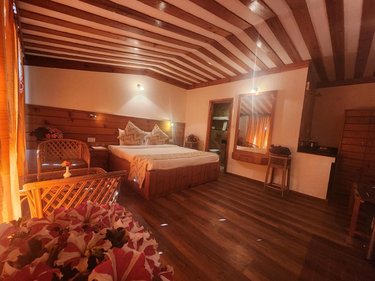 The Chalets Naldehra シムラー エクステリア 写真