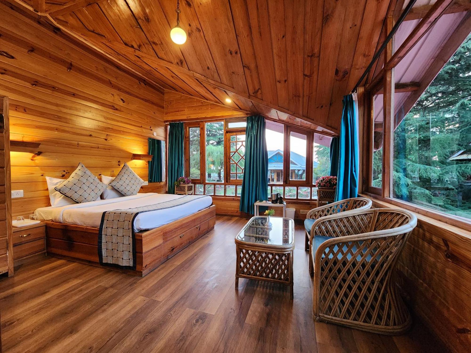 The Chalets Naldehra シムラー エクステリア 写真